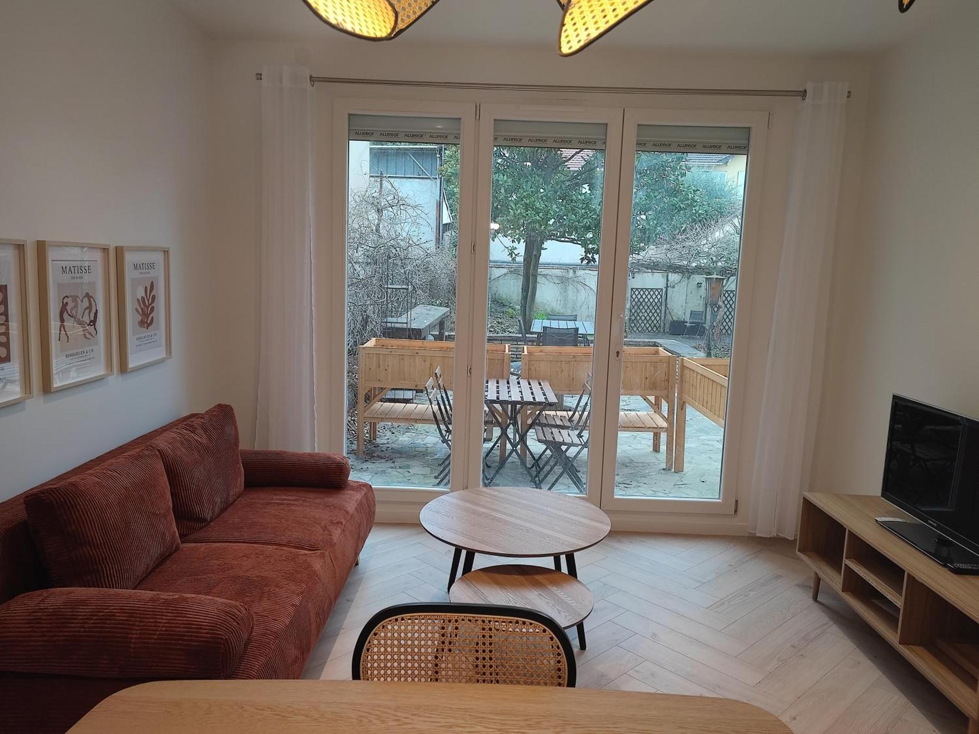 Appartement D'Architecte Avec Vue Sur Jardin La Courneuve Exterior foto